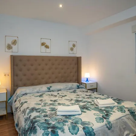 Chic Spacious 아파트 *