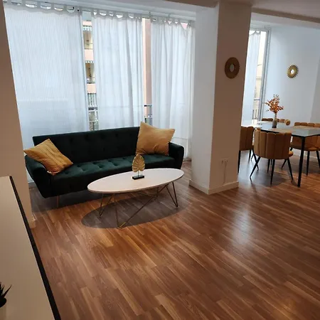 Chic Spacious 말라가